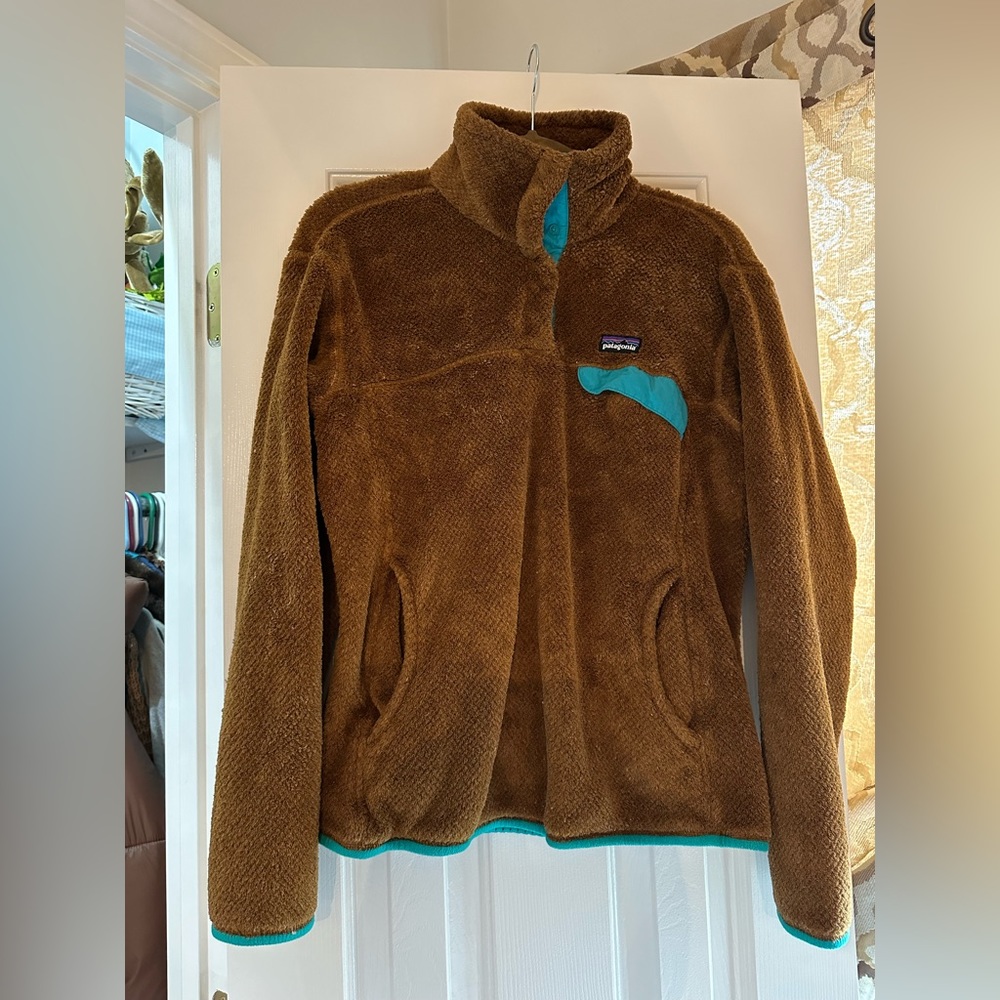 Patagonia fleece pullover